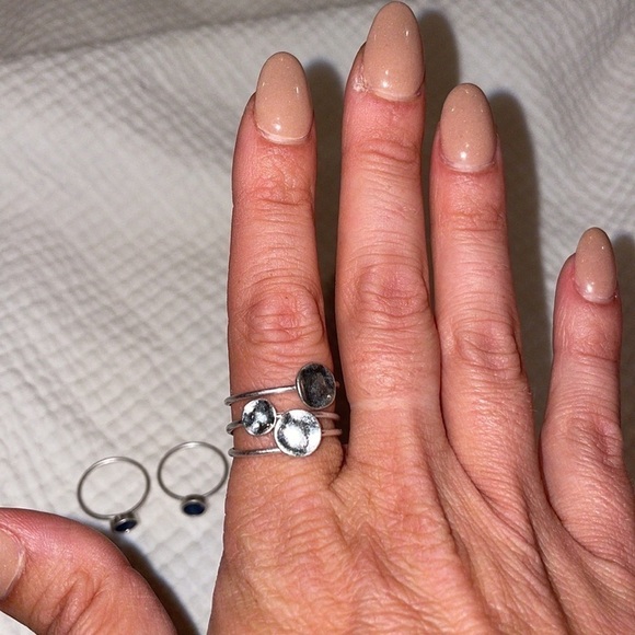 Silver Stackable Rings Costume Jewelry - Picture 4 of 6